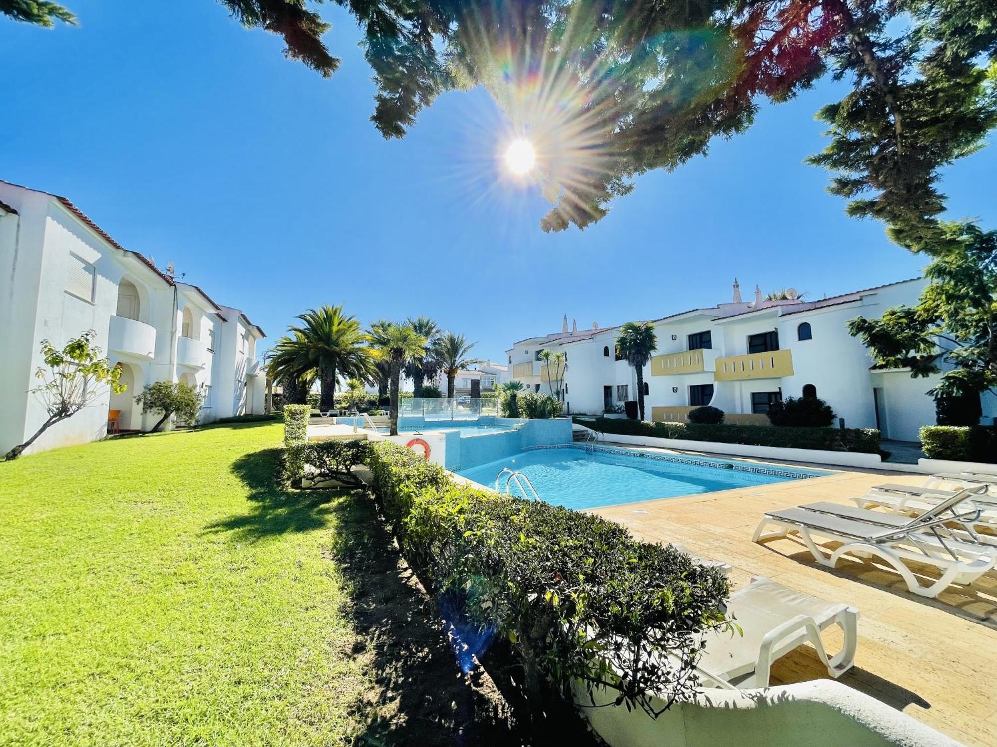 Lavanda - 2 Bedrooms - 3 Level Pool - Garden - Beach 1Km Estômbar Exteriör bild